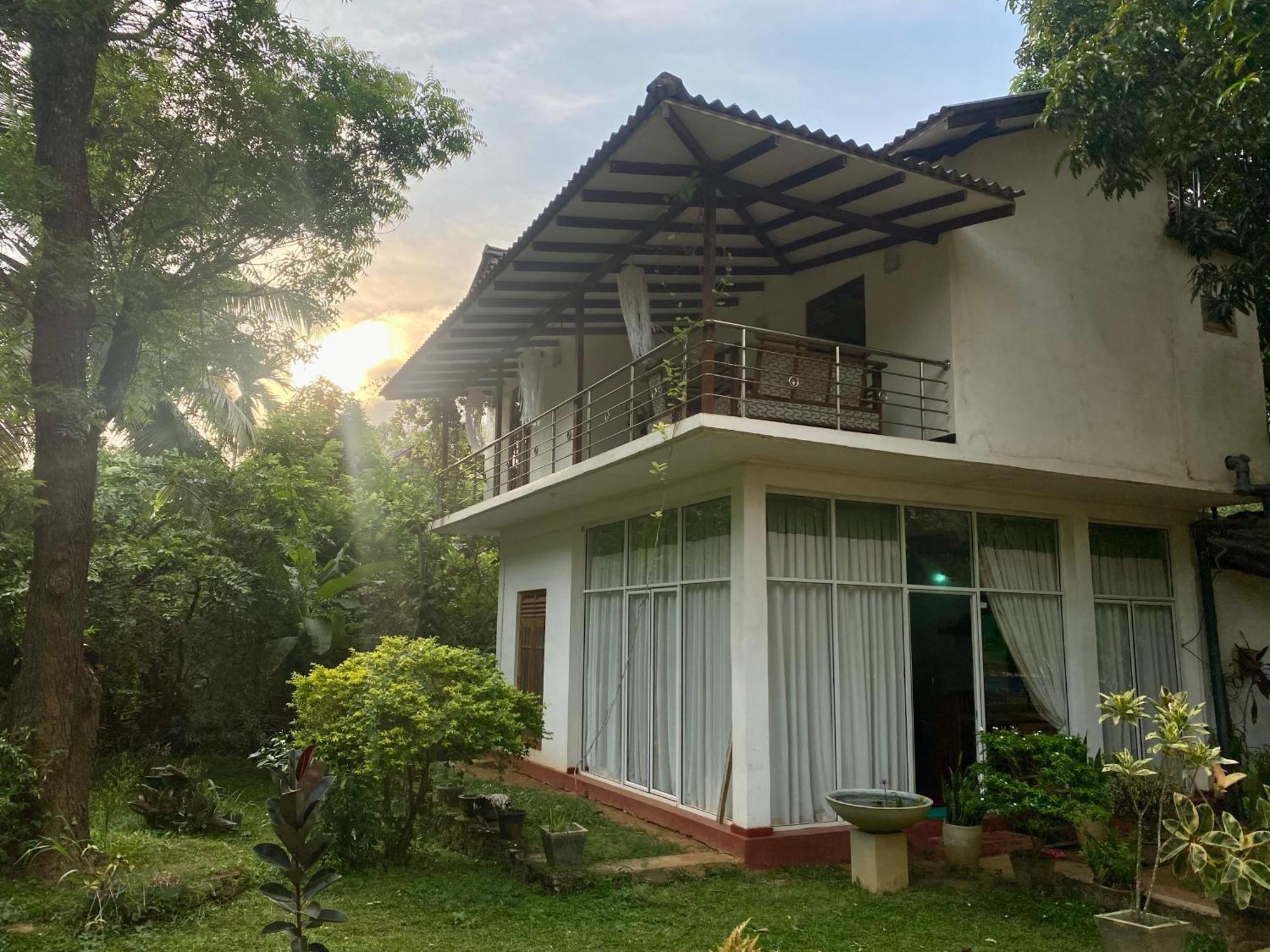 Habarana New Star Homestay Екстер'єр фото