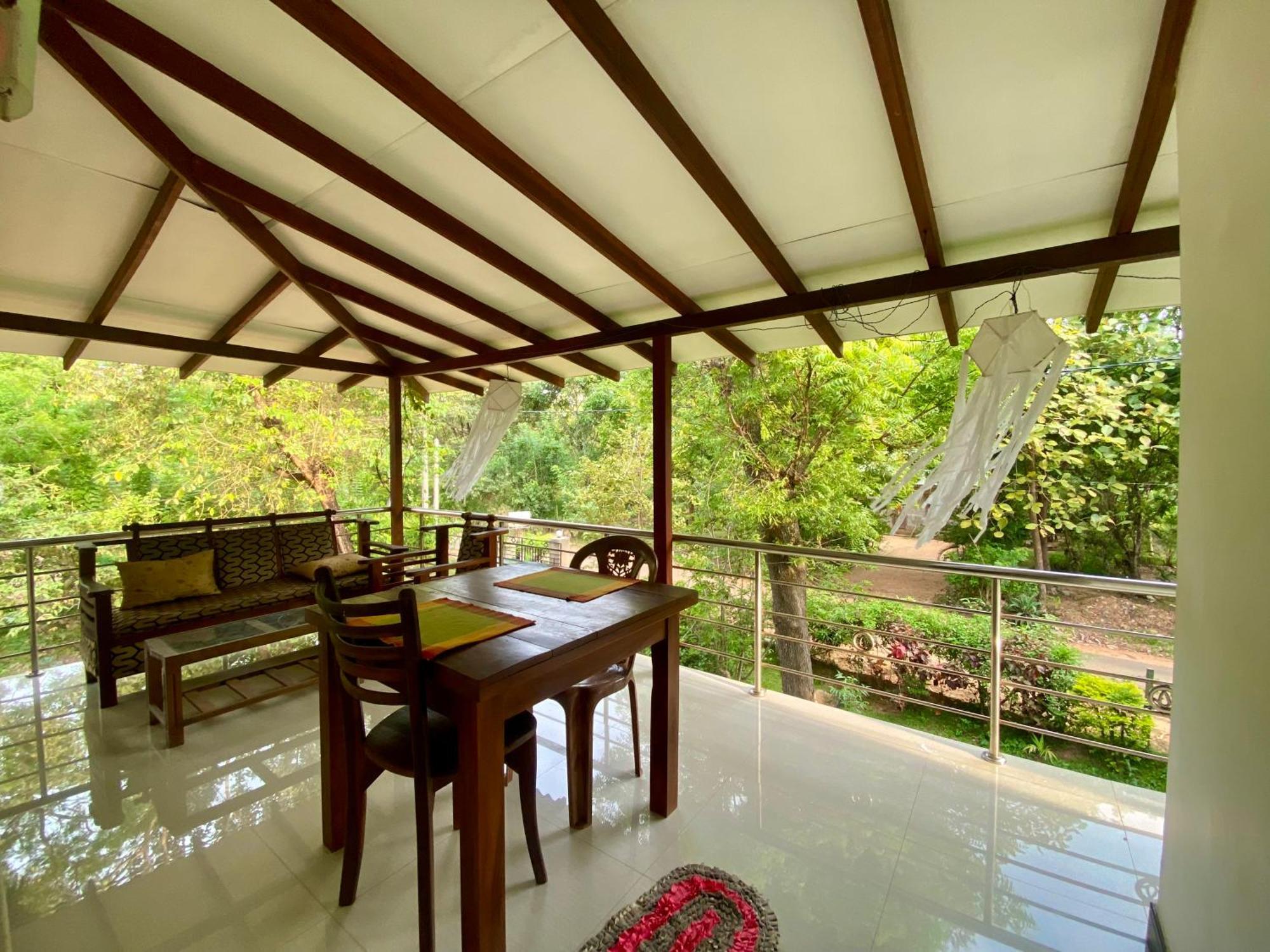 Habarana New Star Homestay Екстер'єр фото